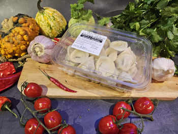 Uszka z mięsem ręcznie lepione