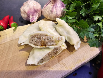 Pierogi z mięsem 1kg